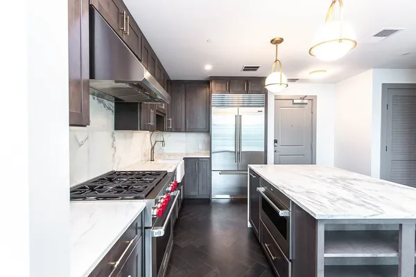 $5,850 | 1616 West End Avenue, Unit 2706, Nashville, TN 37203