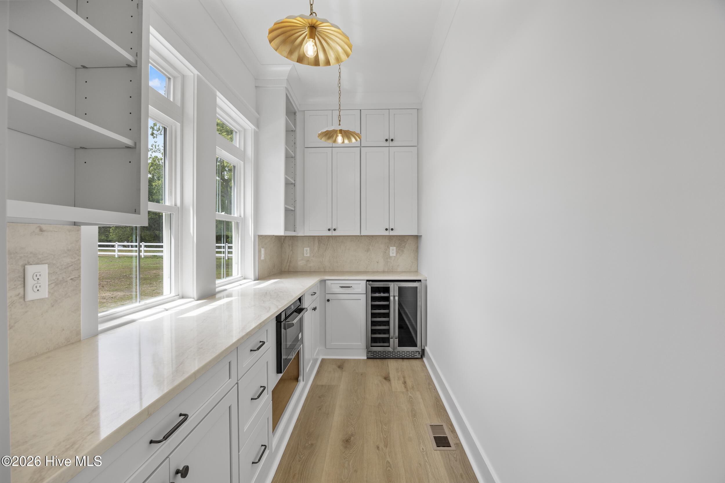 523 Ballast Point Road Hampstead, NC 28443 - Photo 27 of 61 29_pantry