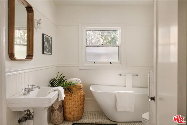 $1,395,000 | 1447 Wallace Avenue, Los Angeles, CA 90026