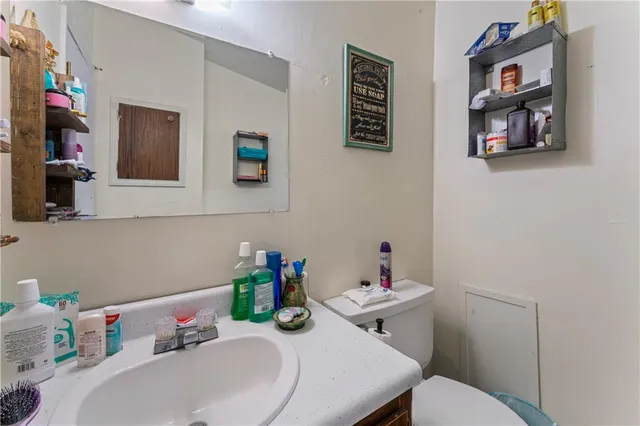 $235,000 | 701 A B C Broad Street, Warrensburg, MO 64093