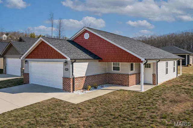 $299,000 | 5294 Hubble Cove, Jackson, MO 63755