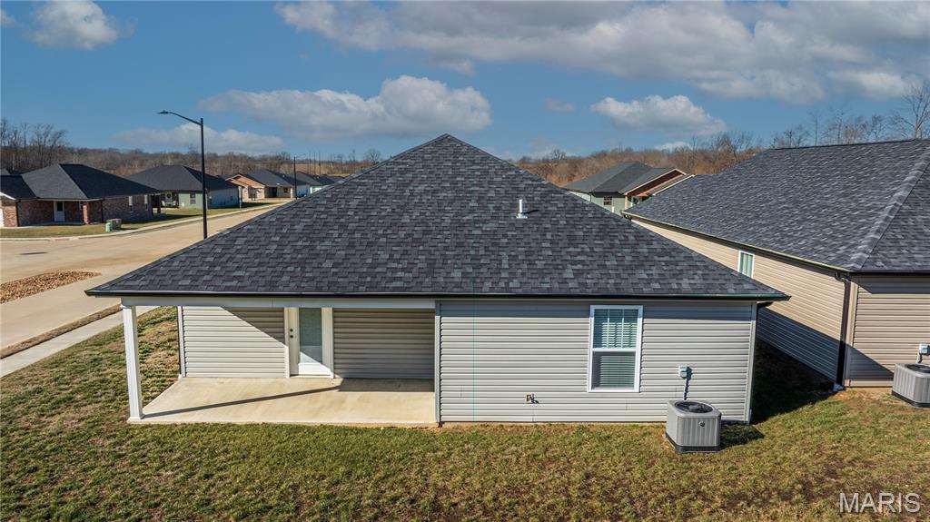 5294 Hubble Cove Jackson, MO 63755 - Photo 21 of 23