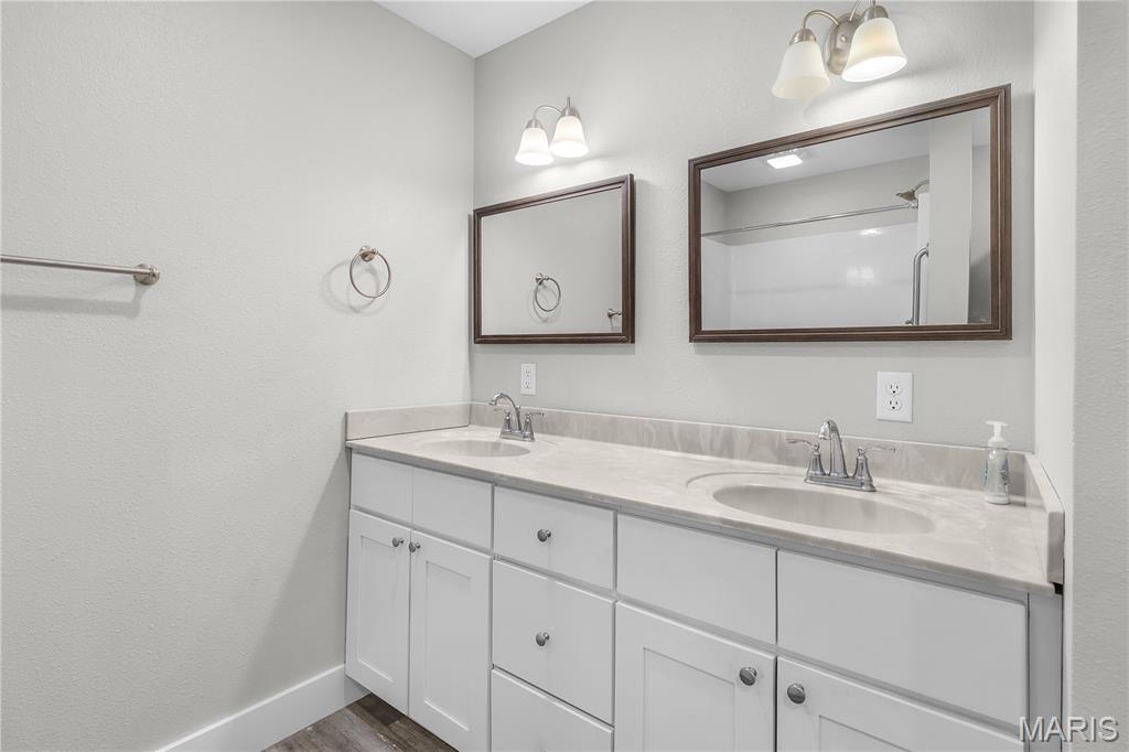 5294 Hubble Cove Jackson, MO 63755 - Photo 10 of 23