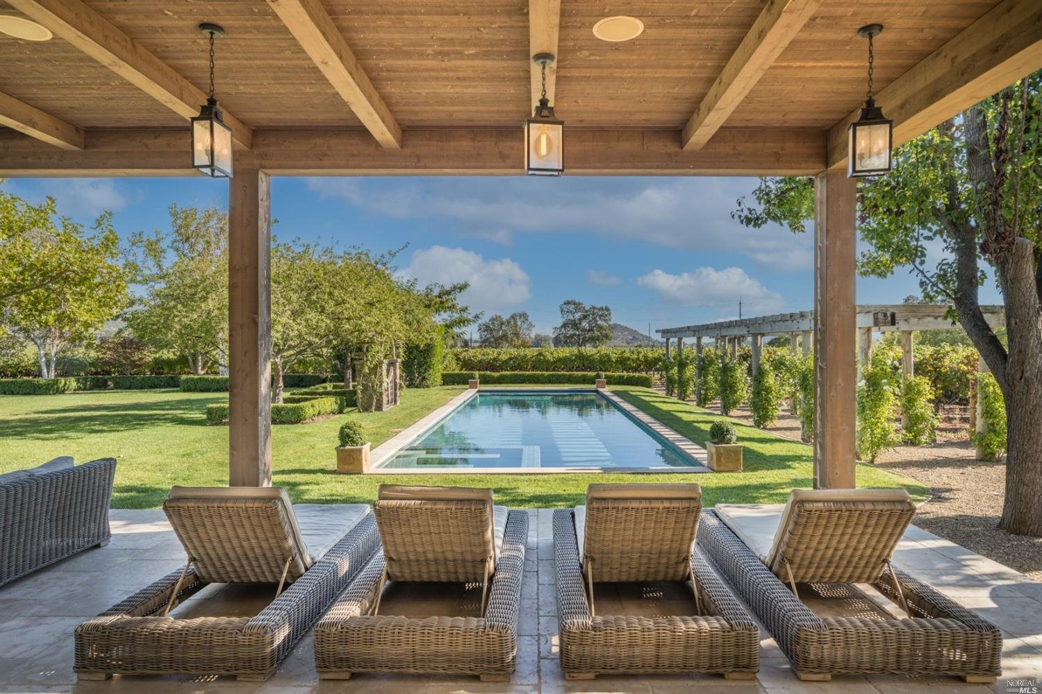 1032 Ponti Road Napa, CA 94558 - Photo 11 of 40