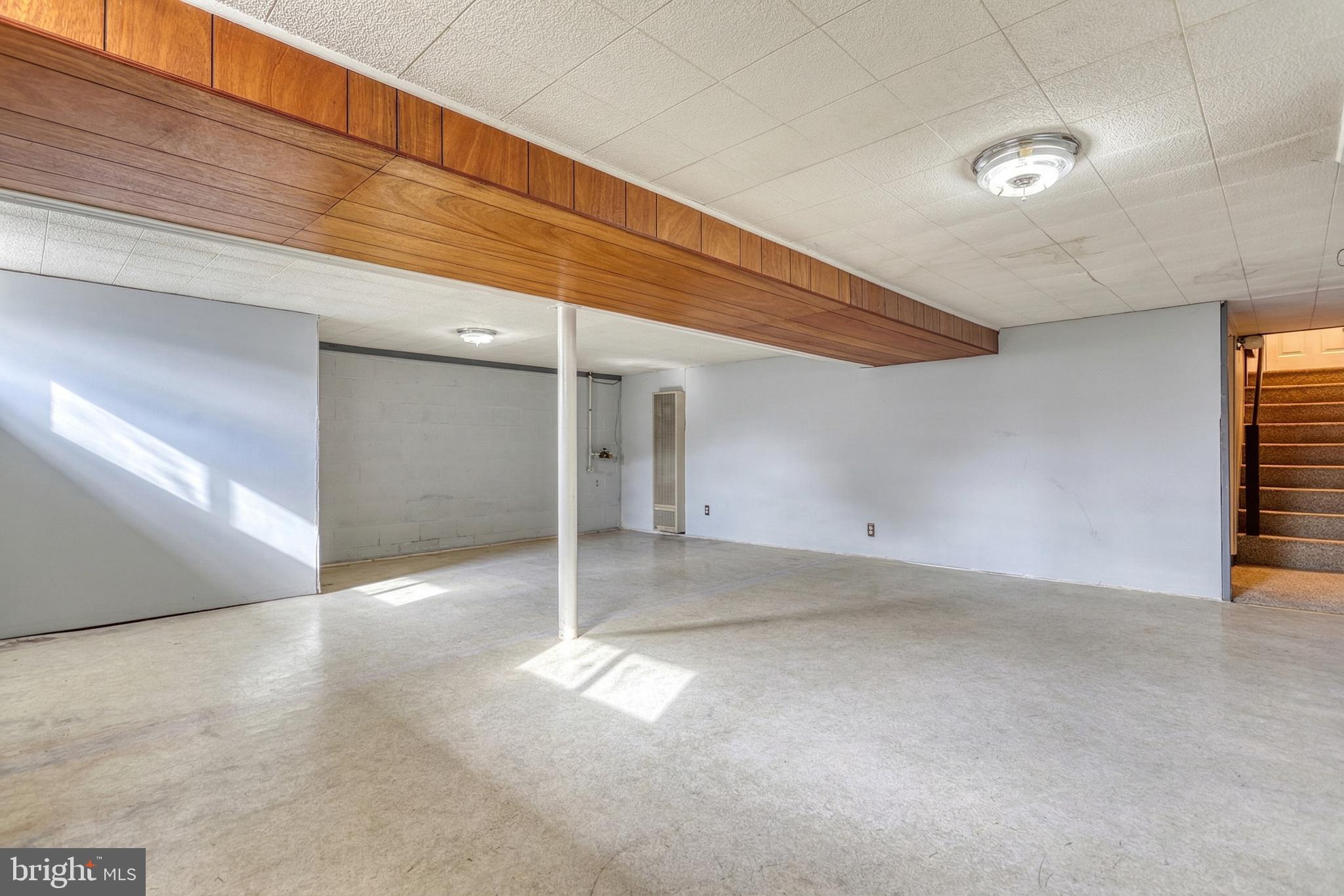 30 Lincoln Drive Hanover, PA 17331 - Photo 46 of 74 a view of empty room