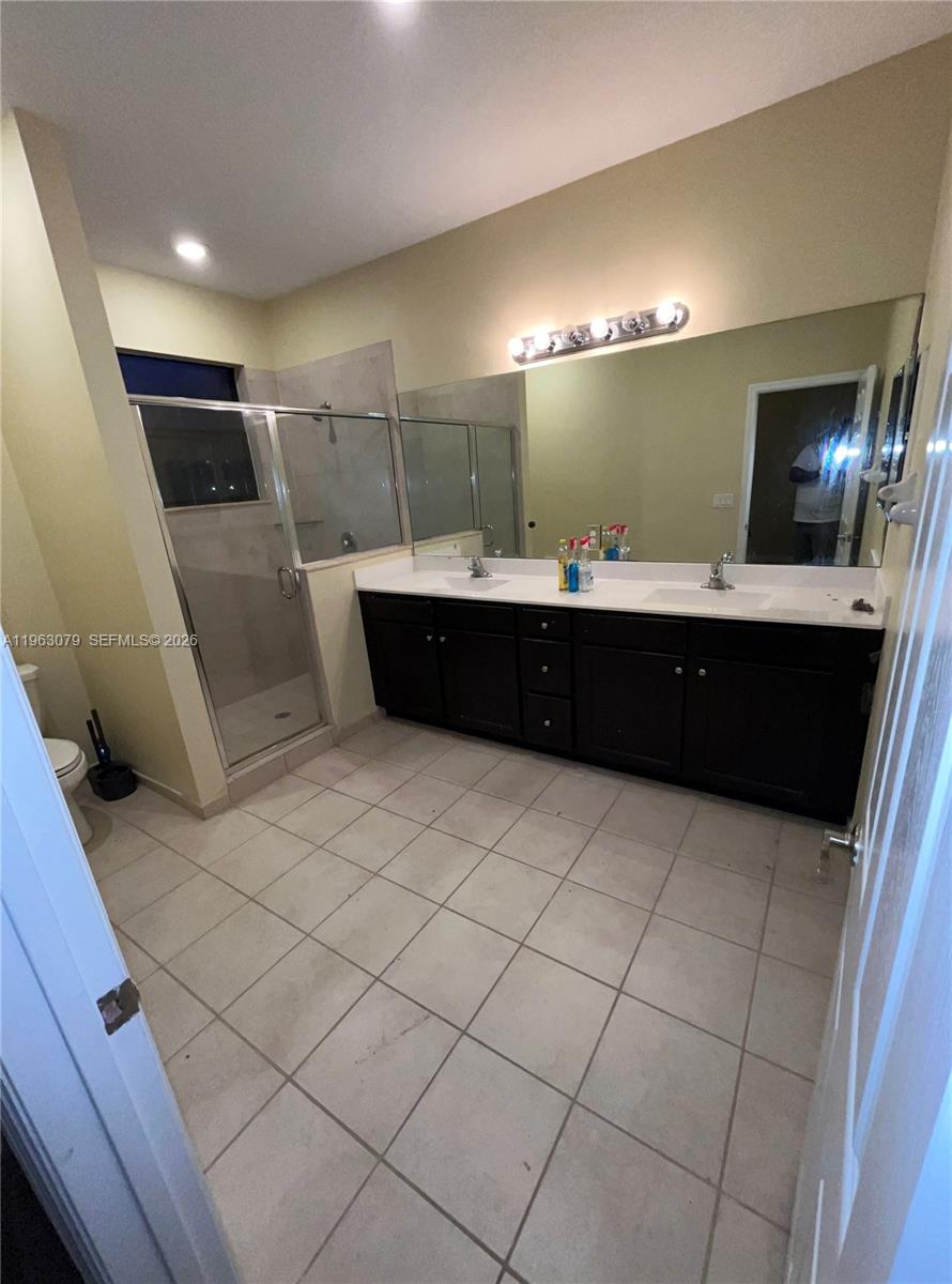 3405 Southeast 1st Street Homestead, FL 33033 - Photo 7 of 9