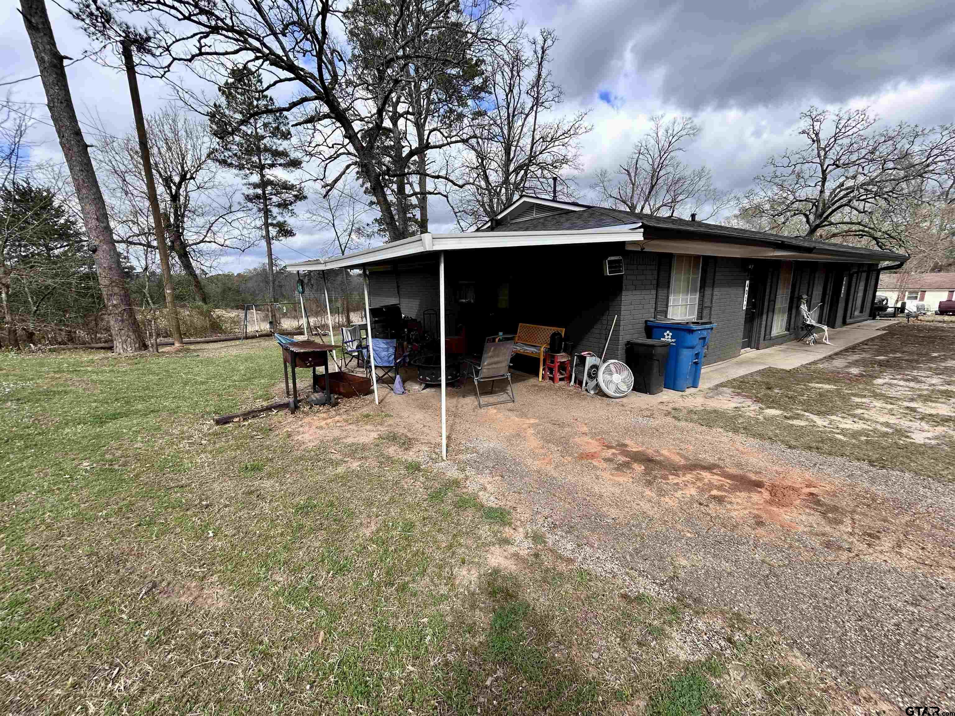 401 South Sun Camp Road White Oak, TX 75693 - Photo 2 of 7