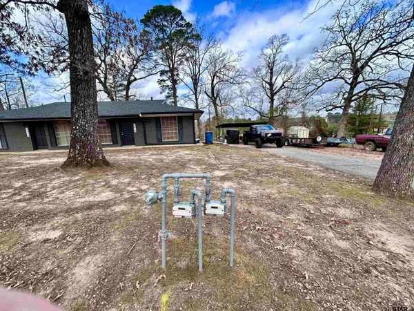 $225,000 | 401 South Sun Camp Road, White Oak, TX 75693