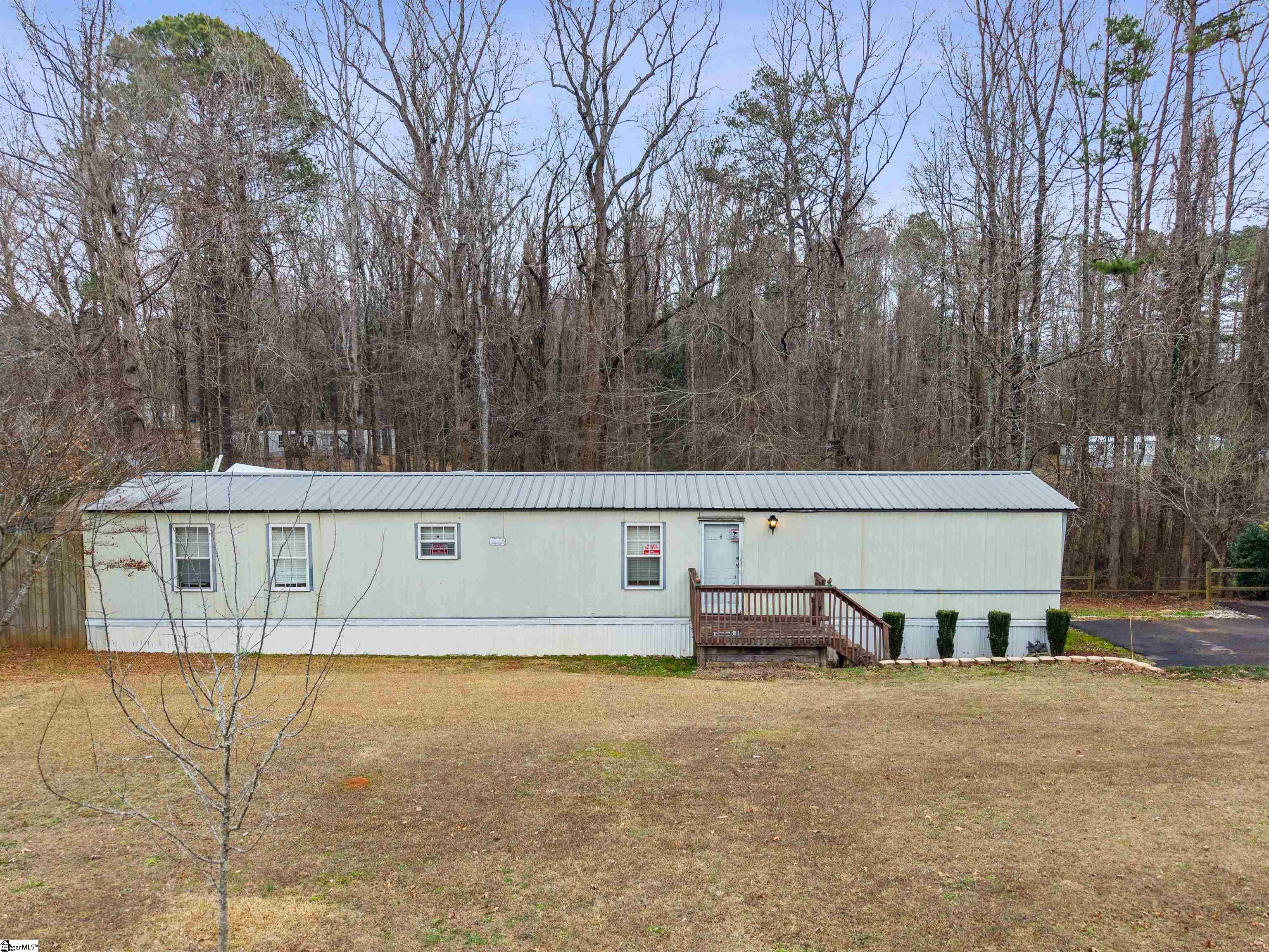 233 Chaparral Way Easley, SC 29640 - Photo 4 of 18
