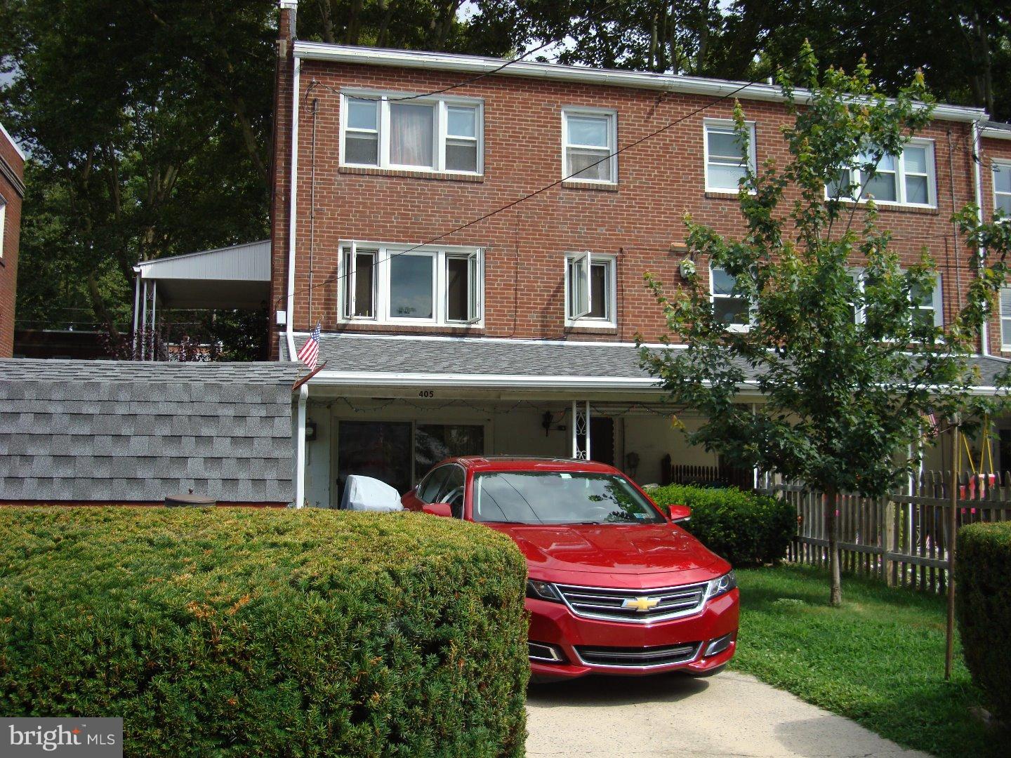 405 Sycamore Road West Reading, PA 19611 - Photo 2 of 11