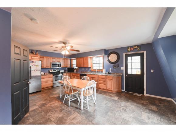 22494 State Line Road Lawrenceburg, IN 47025 - Photo 13 of 34