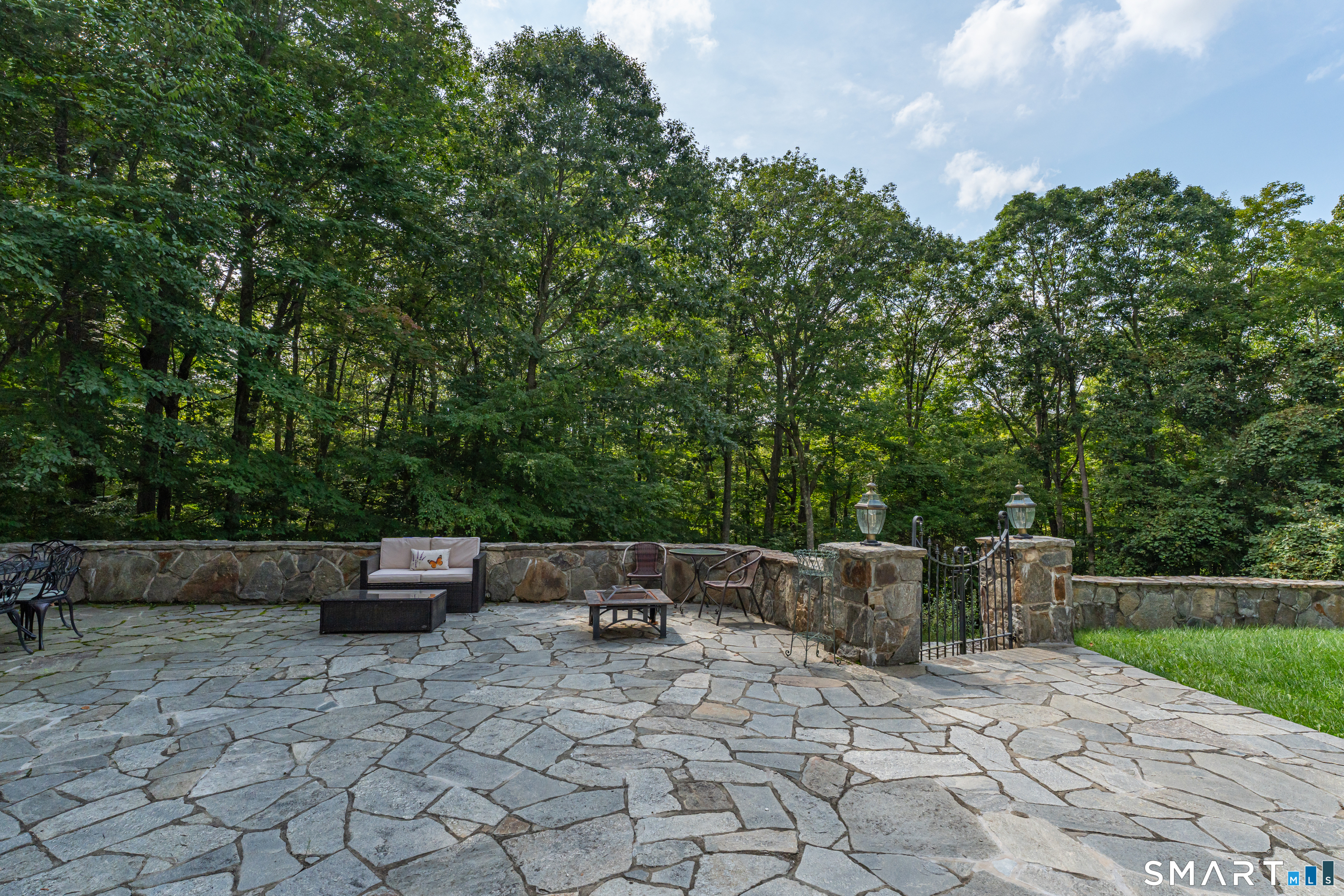 502 Killingworth-Durham Road Killingworth, CT 06419 - Photo 12 of 38 Gallery Image 12