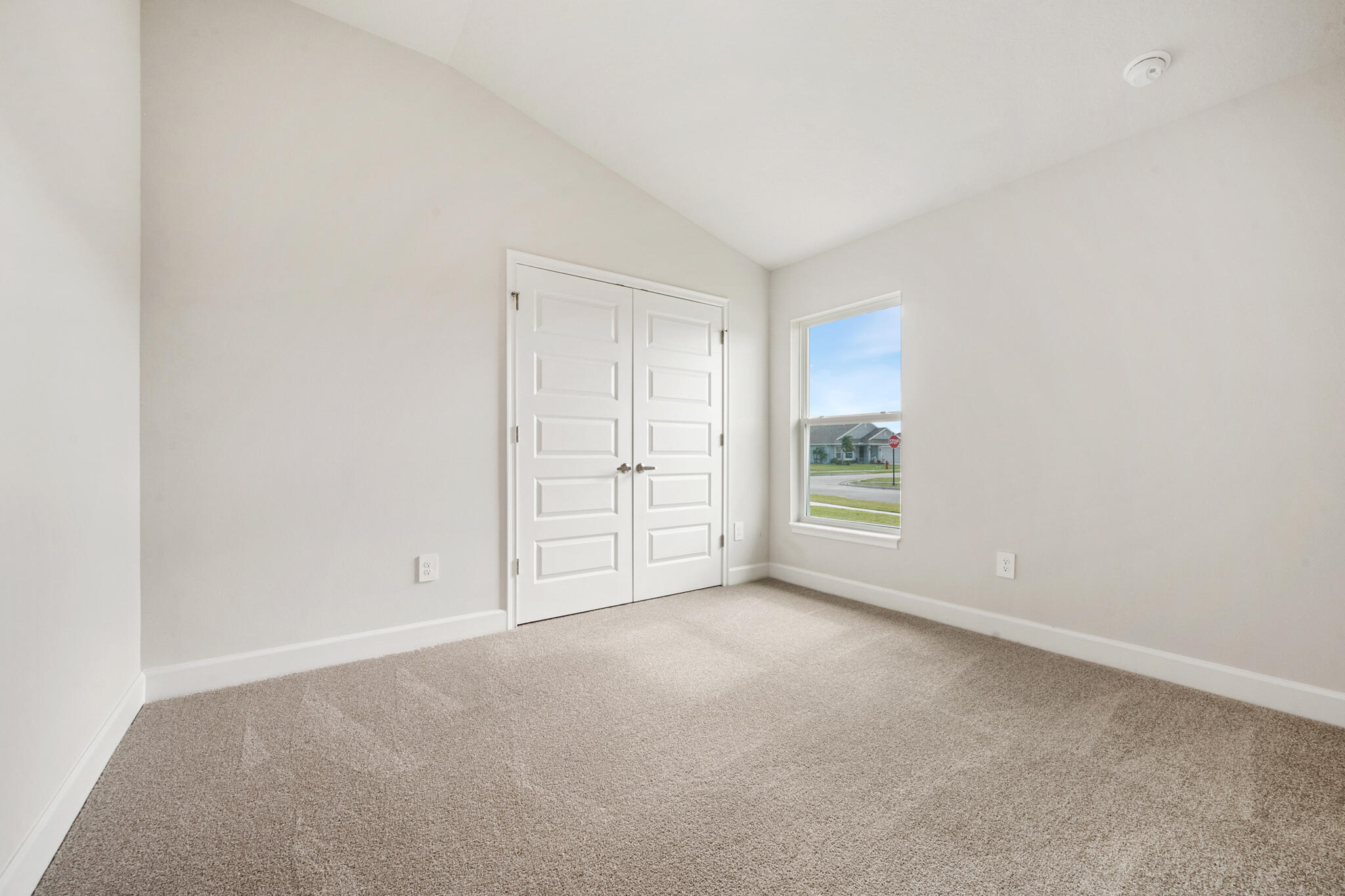 5184 Vespera Street Fort Pierce, FL 34951 - Photo 16 of 44 14