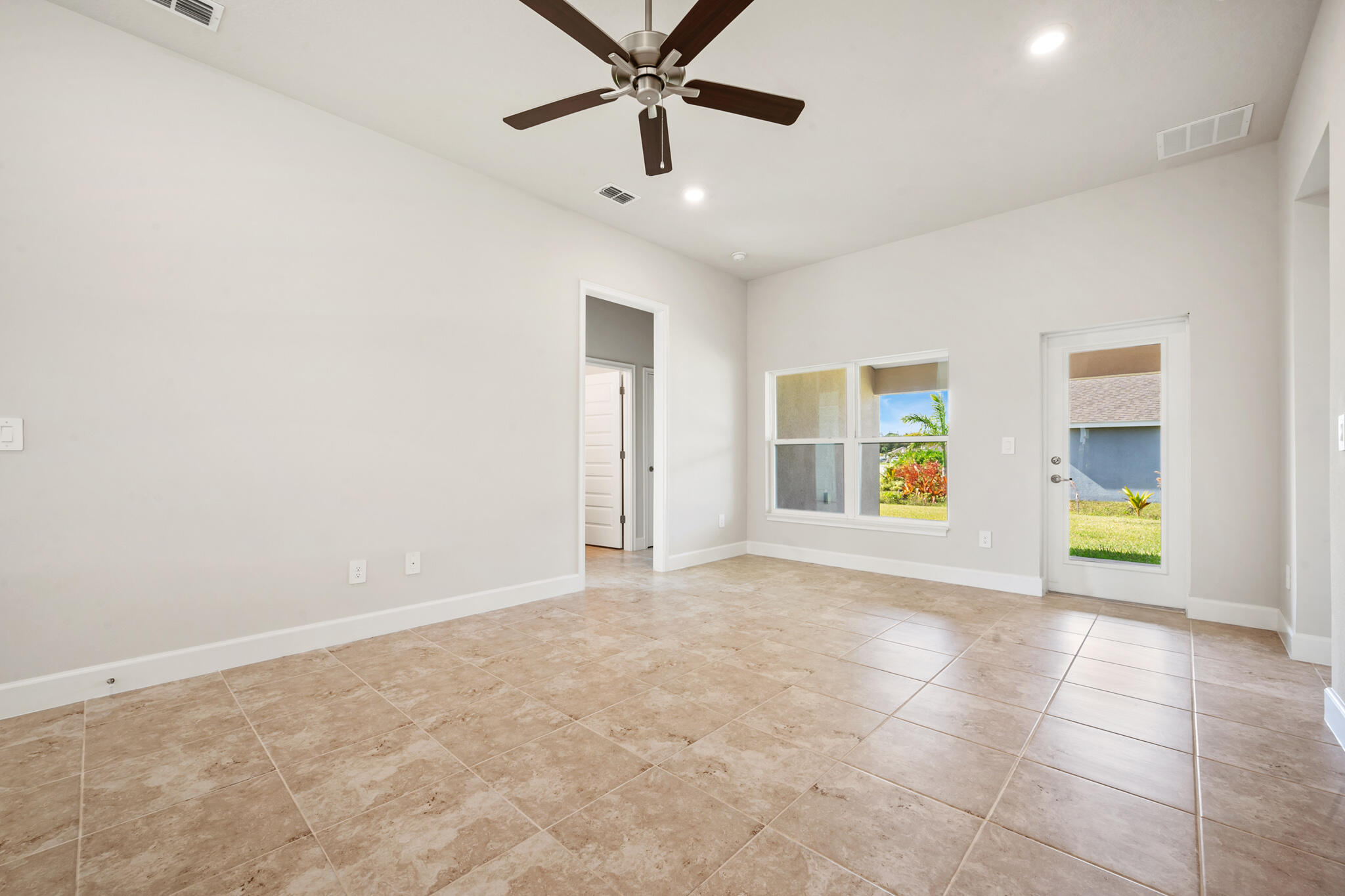 5184 Vespera Street Fort Pierce, FL 34951 - Photo 10 of 44 7