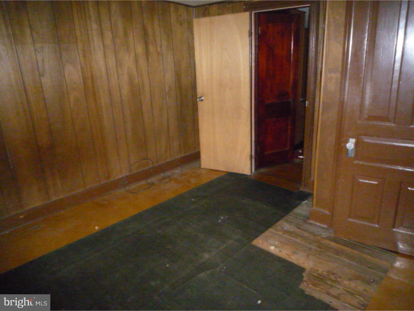 561 Perry Street Reading, PA 19601 - Photo 11 of 16 Gallery Image 11