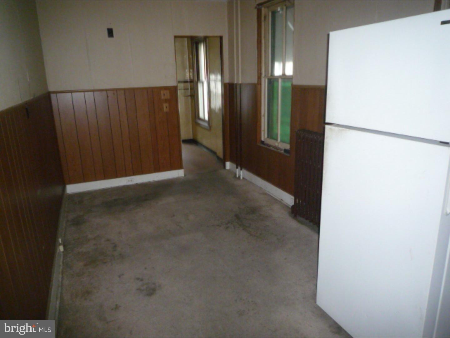 561 Perry Street Reading, PA 19601 - Photo 3 of 16 Gallery Image 3