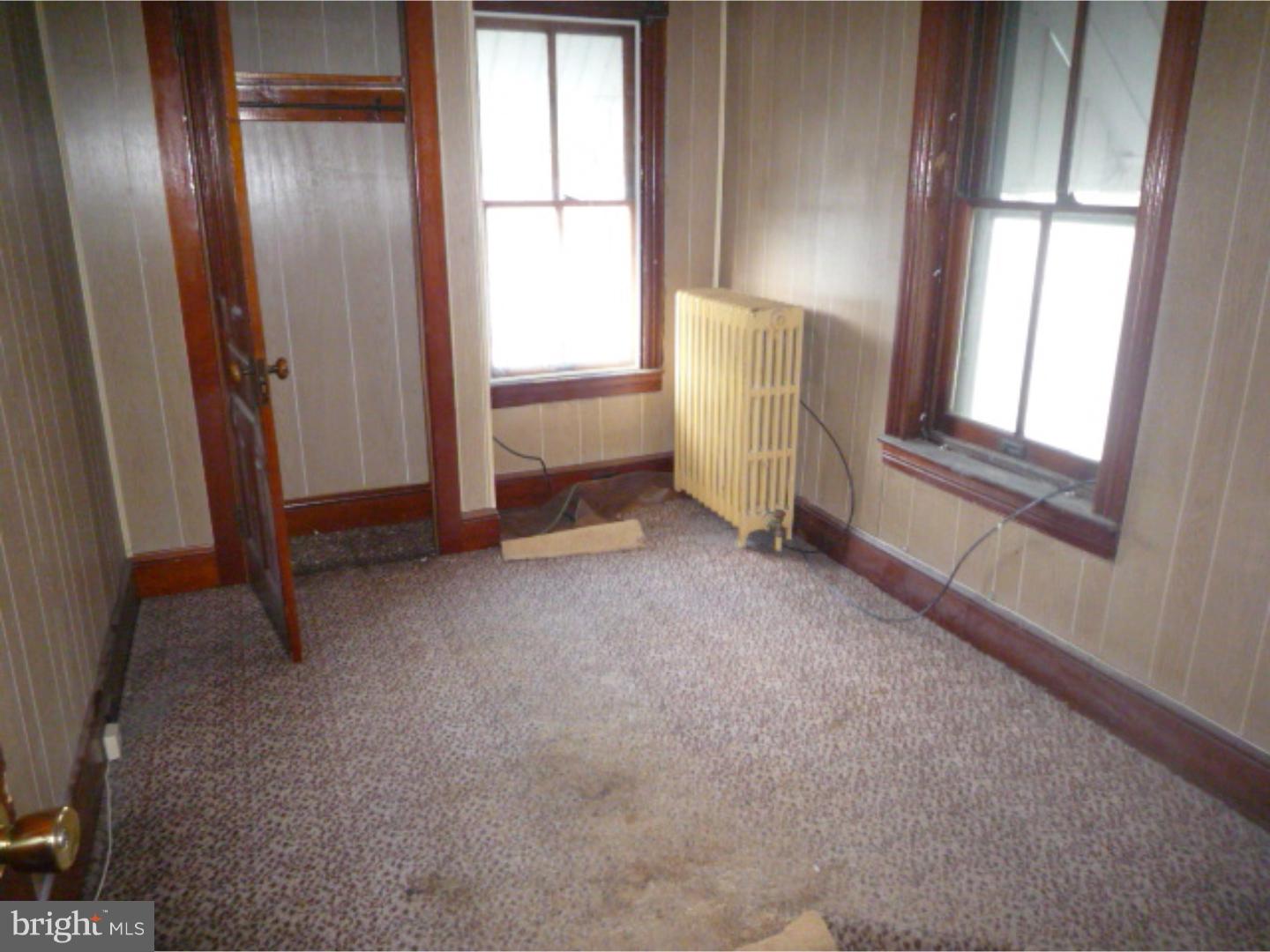 561 Perry Street Reading, PA 19601 - Photo 10 of 16 Gallery Image 10