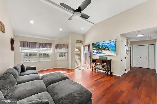 $449,000 | 7 Sandy Court, Tuckerton, NJ 08087