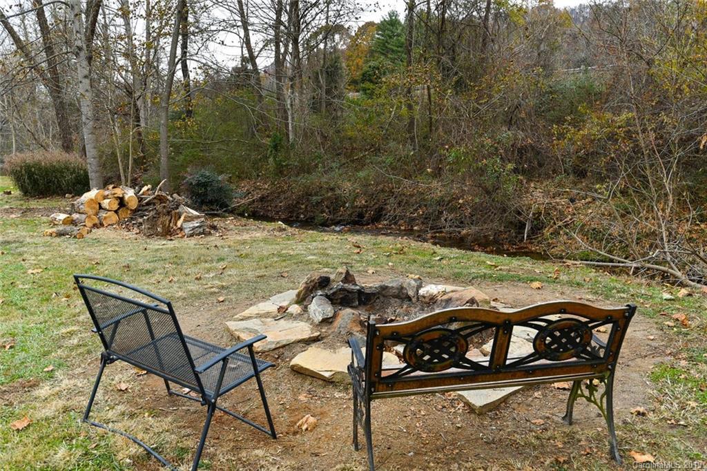 311 Tanbridge Road Swannanoa, NC 28778 - Photo 23 of 31 Gallery Image 23