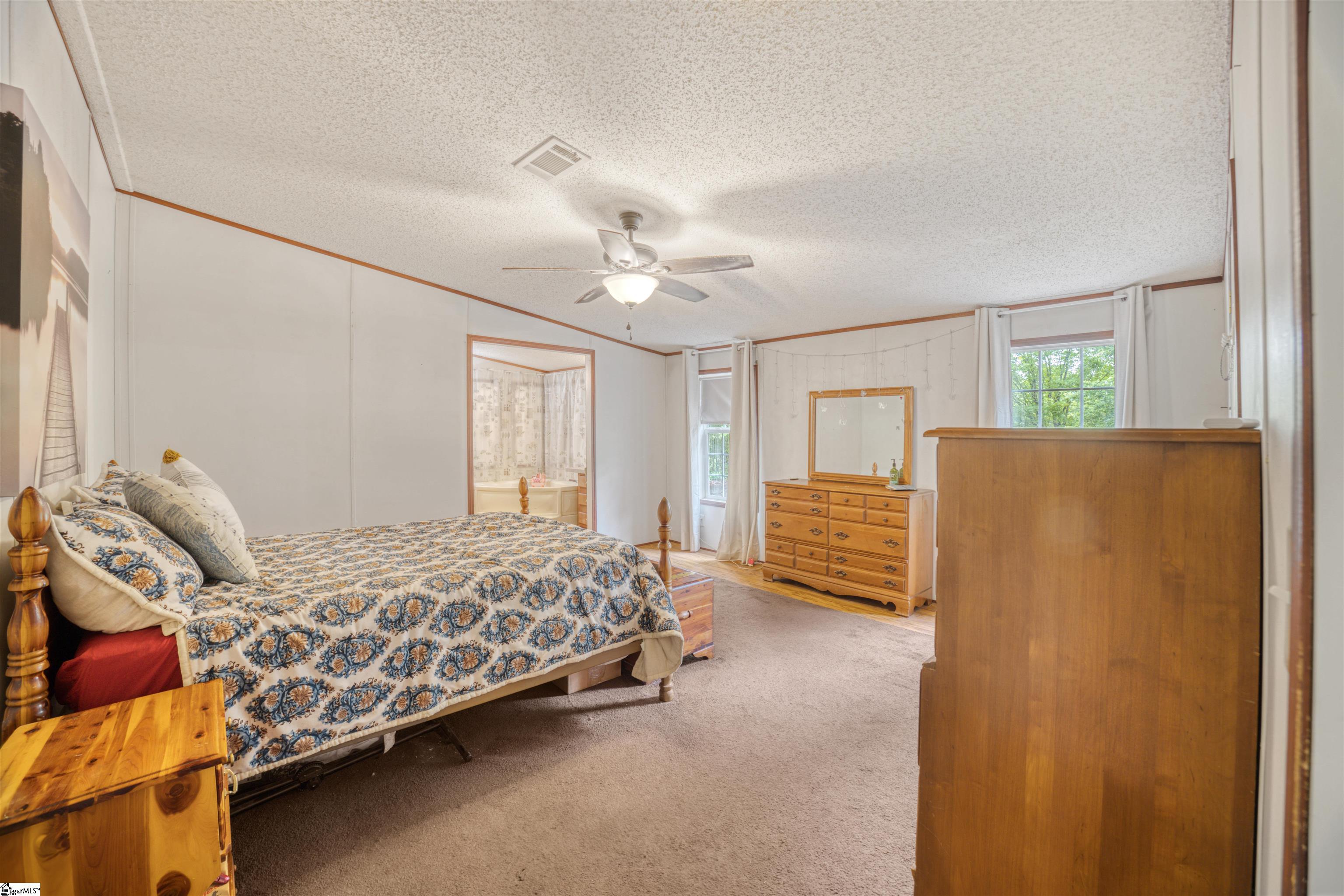189 Farmers Hill Road Liberty, SC 29657 - Photo 15 of 31