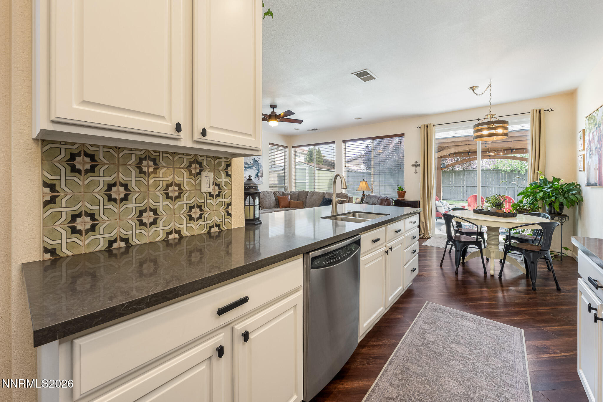 421 Alysheba Court Reno, NV 89521 - Photo 36 of 42 421 Alysheba-28