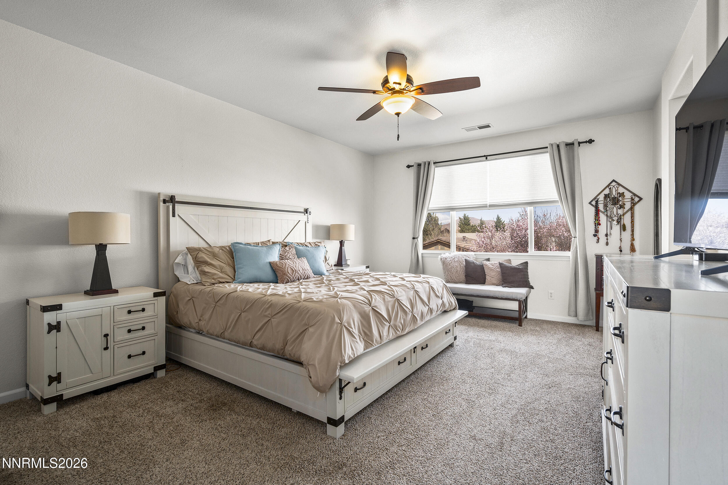 421 Alysheba Court Reno, NV 89521 - Photo 9 of 42 20-print-A7400385