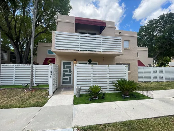 $475,000 | 14356 Southwest 96th Terrace, Miami, FL 33186