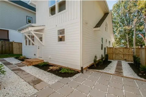 $699,900 | 814 Powers Avenue, Nashville, TN 37206