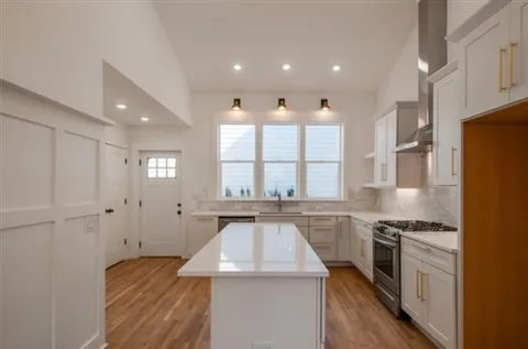 $699,900 | 814 Powers Avenue, Nashville, TN 37206