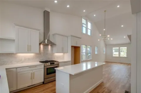 $699,900 | 814 Powers Avenue, Nashville, TN 37206