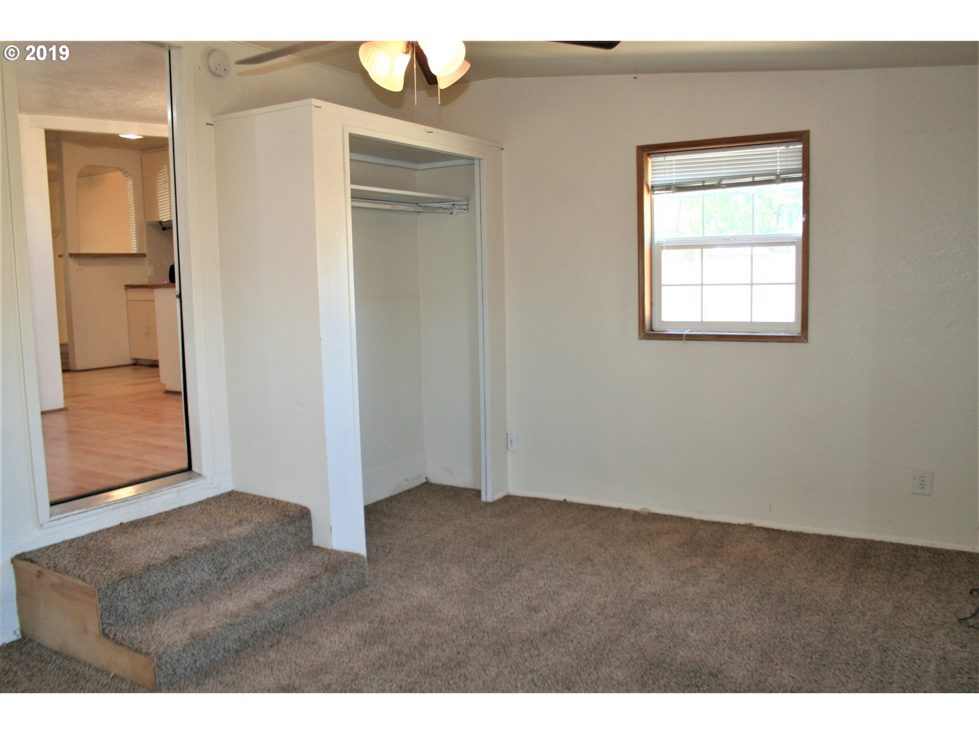 485 54th Street Springfield, OR 97478 - Photo 11 of 19