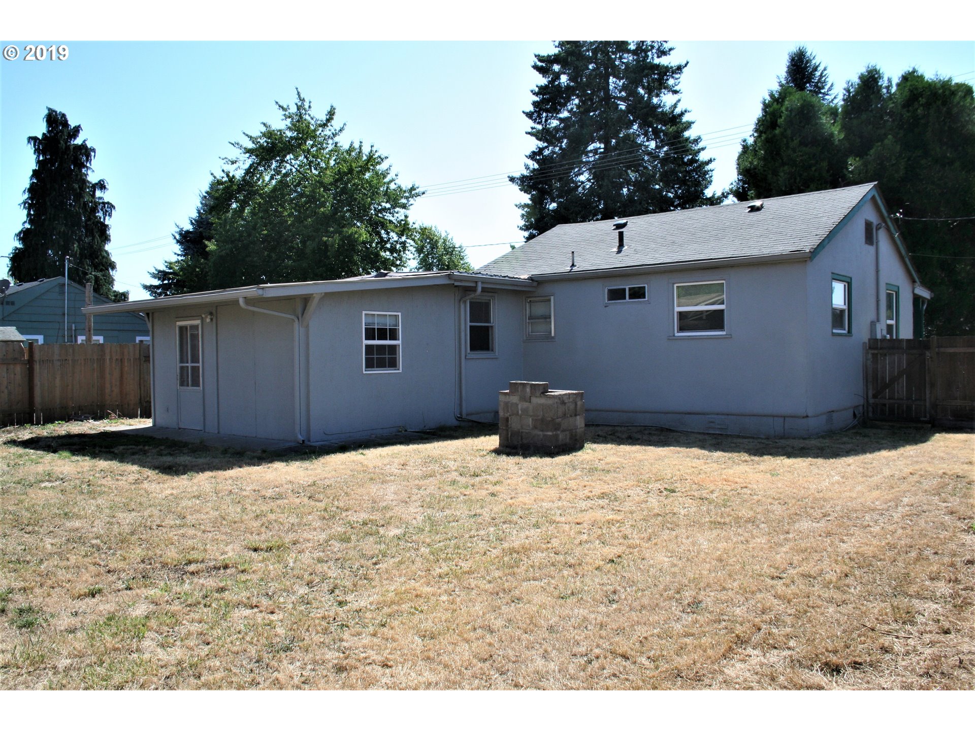 485 54th Street Springfield, OR 97478 - Photo 16 of 19