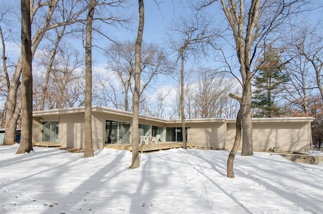 103 Crabtree Road East Dundee, IL 60118 - Photo 50 of 50 a view of a house with a yard and trees