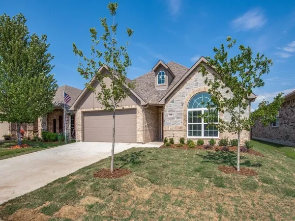 $2,200 | 1004 Churchill Drive, Princeton, TX 75407