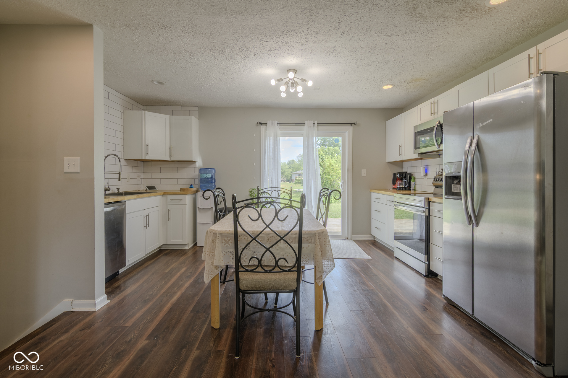 5804 Milhouse Road Indianapolis, IN 46221 - Photo 7 of 32