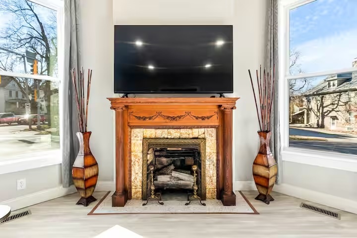 802 East Grove Street Bloomington, IL 61701 - Photo 15 of 39