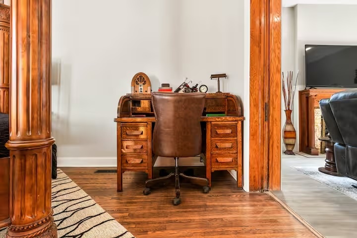 802 East Grove Street Bloomington, IL 61701 - Photo 18 of 39