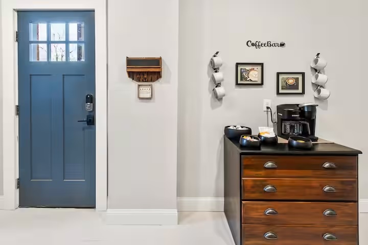 802 East Grove Street Bloomington, IL 61701 - Photo 20 of 39