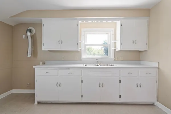 $595,000 | 5810 North Green Bay Avenue, Glendale, WI 53209