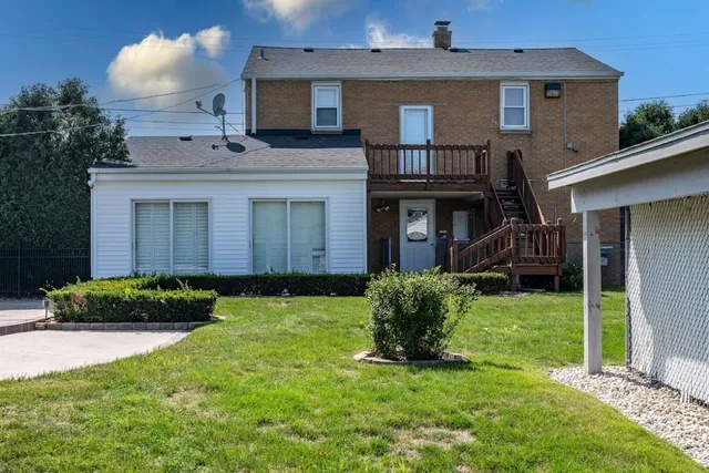 $595,000 | 5810 North Green Bay Avenue, Glendale, WI 53209