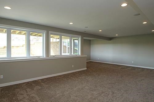 1047 Robin Road Iowa City, IA 52246 - Photo 21 of 24 Gallery Image 21