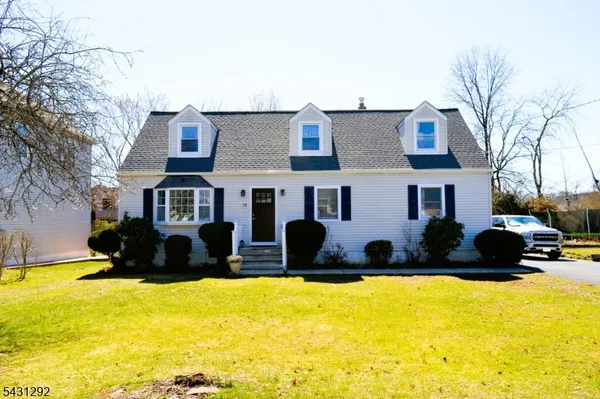 $3,975 | 79 Hawkins Avenue, Parsippany, NJ 07054
