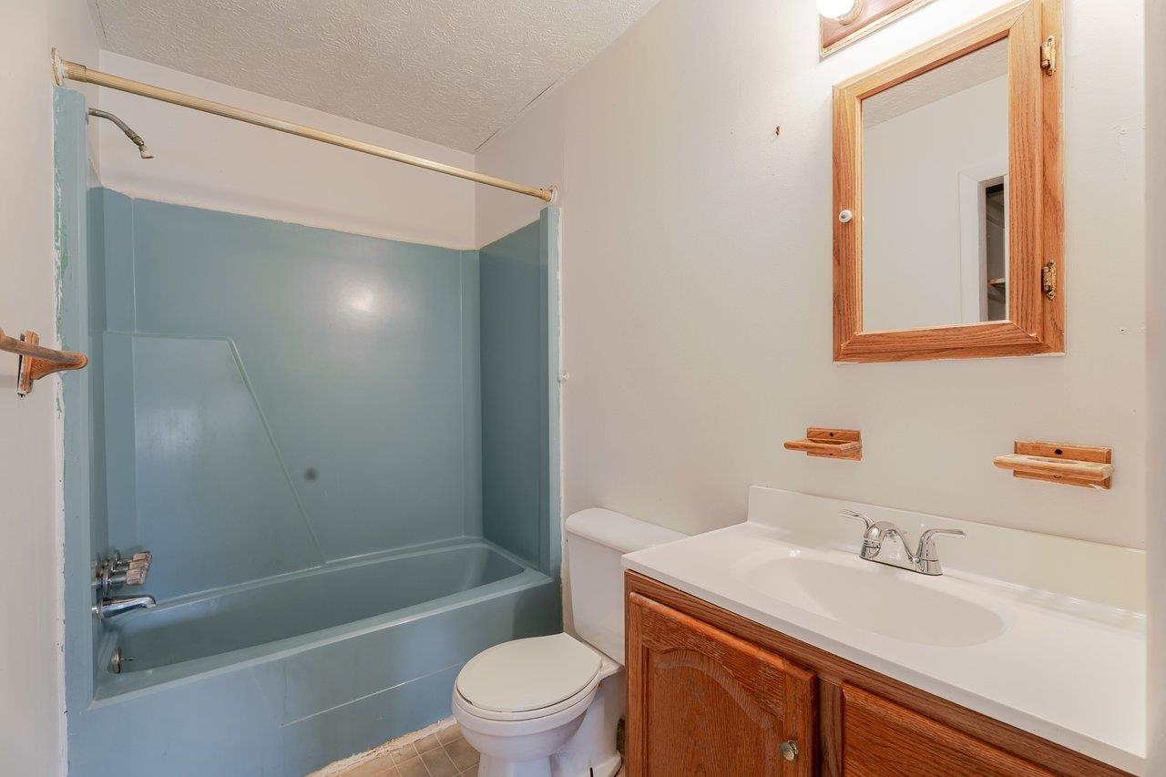 817 10th Street Shenandoah, VA 22849 - Photo 21 of 35