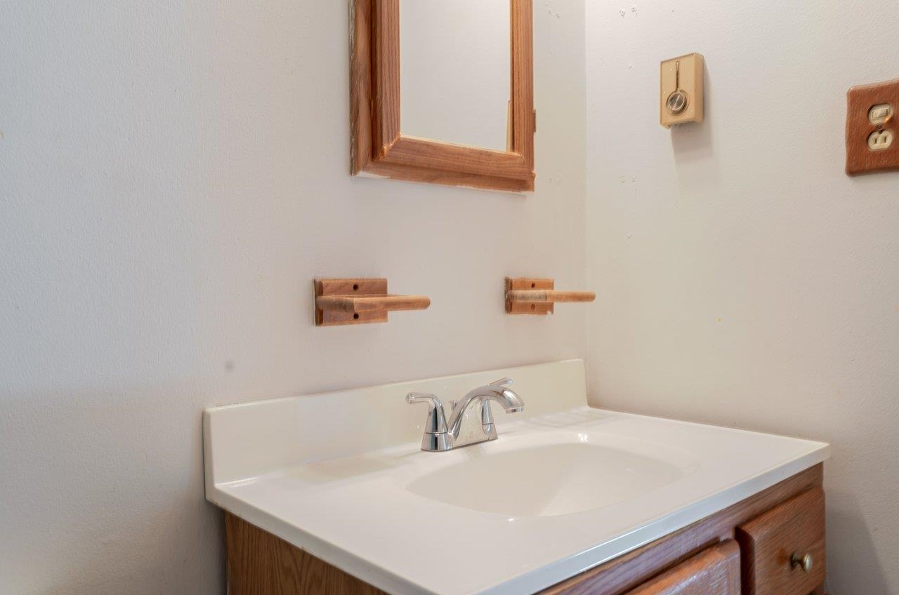 817 10th Street Shenandoah, VA 22849 - Photo 22 of 35