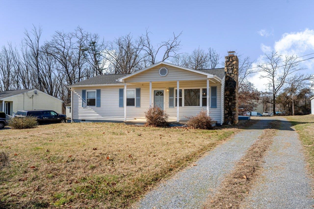 817 10th Street Shenandoah, VA 22849 - Photo 24 of 35