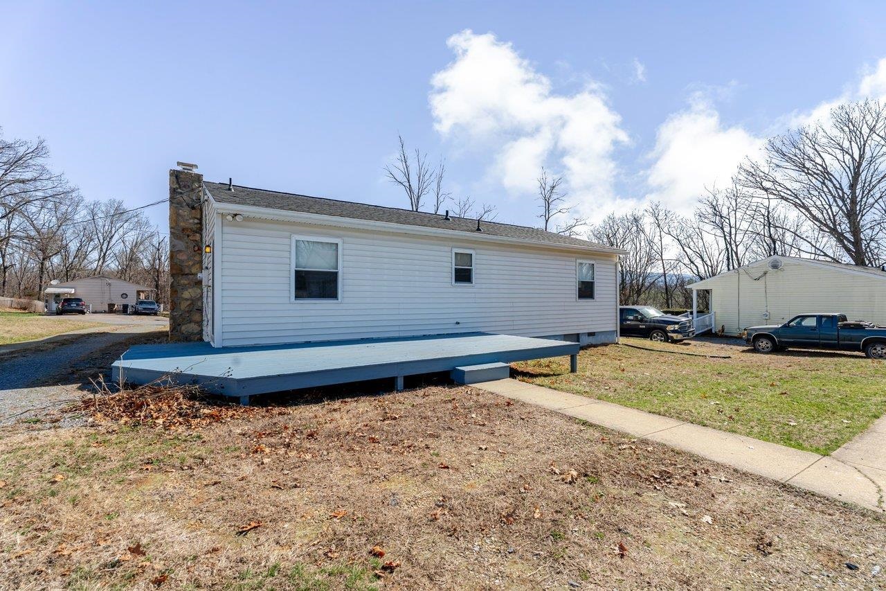 817 10th Street Shenandoah, VA 22849 - Photo 30 of 35