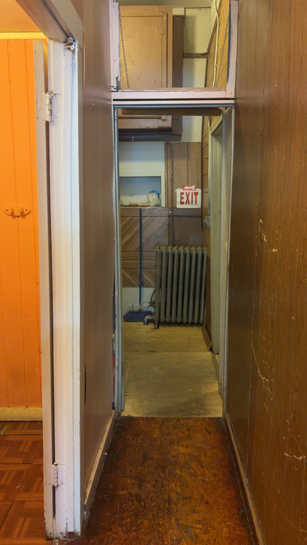3510 West 63rd Street Chicago, IL 60629 - Photo 12 of 35