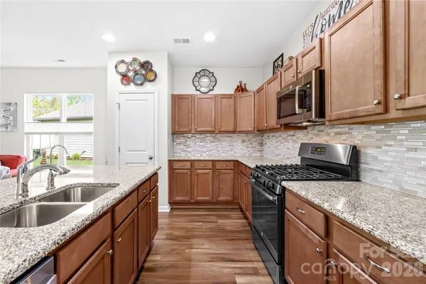 $399,900 | 264 Flat Rock Drive, Denver, NC 28037