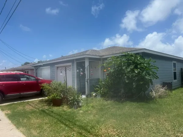 $285,000 | 1210 Chaparral Street, Unit 7, Fulton, TX 78382