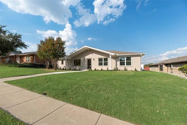 $2,950 | 1632 Merrimac Trail, Garland, TX 75043